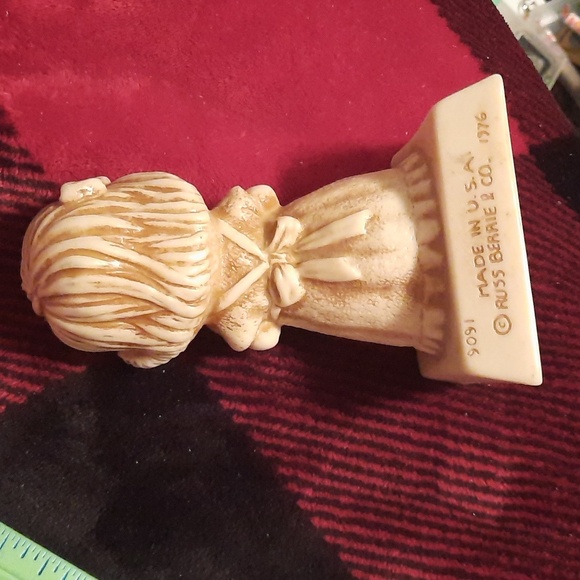 Have I told you lately that you're special RUSS BARRIE #9091 1976 FIGURINE - Picture 2 of 5
